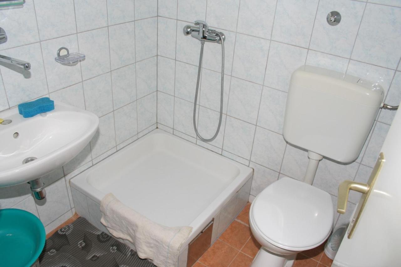 Apartments By The Sea Podgora, Makarska - 518 Bagian luar foto